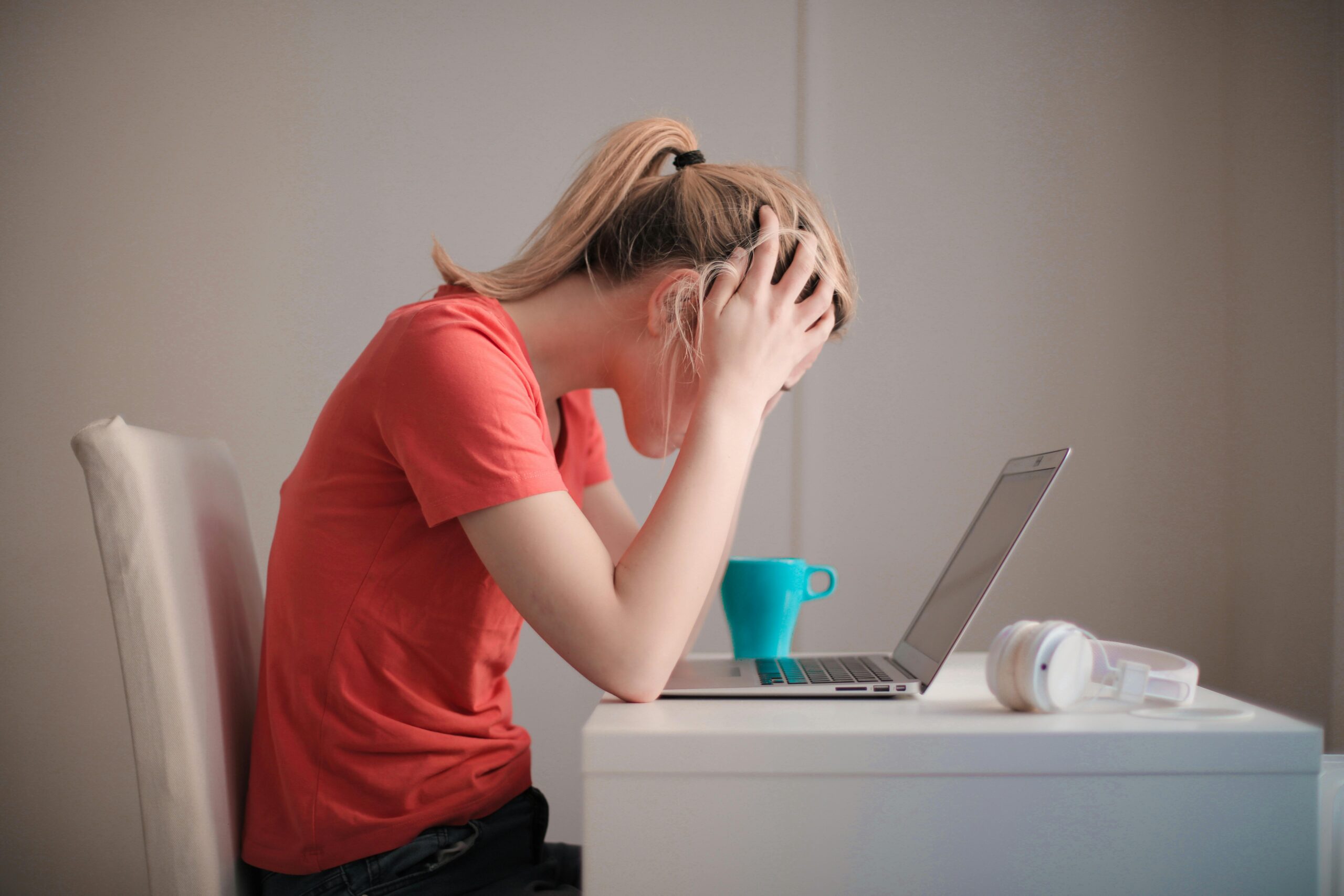 Finding Calm Within: Exploring the Benefits of Hypnosis for Anxiety Relief